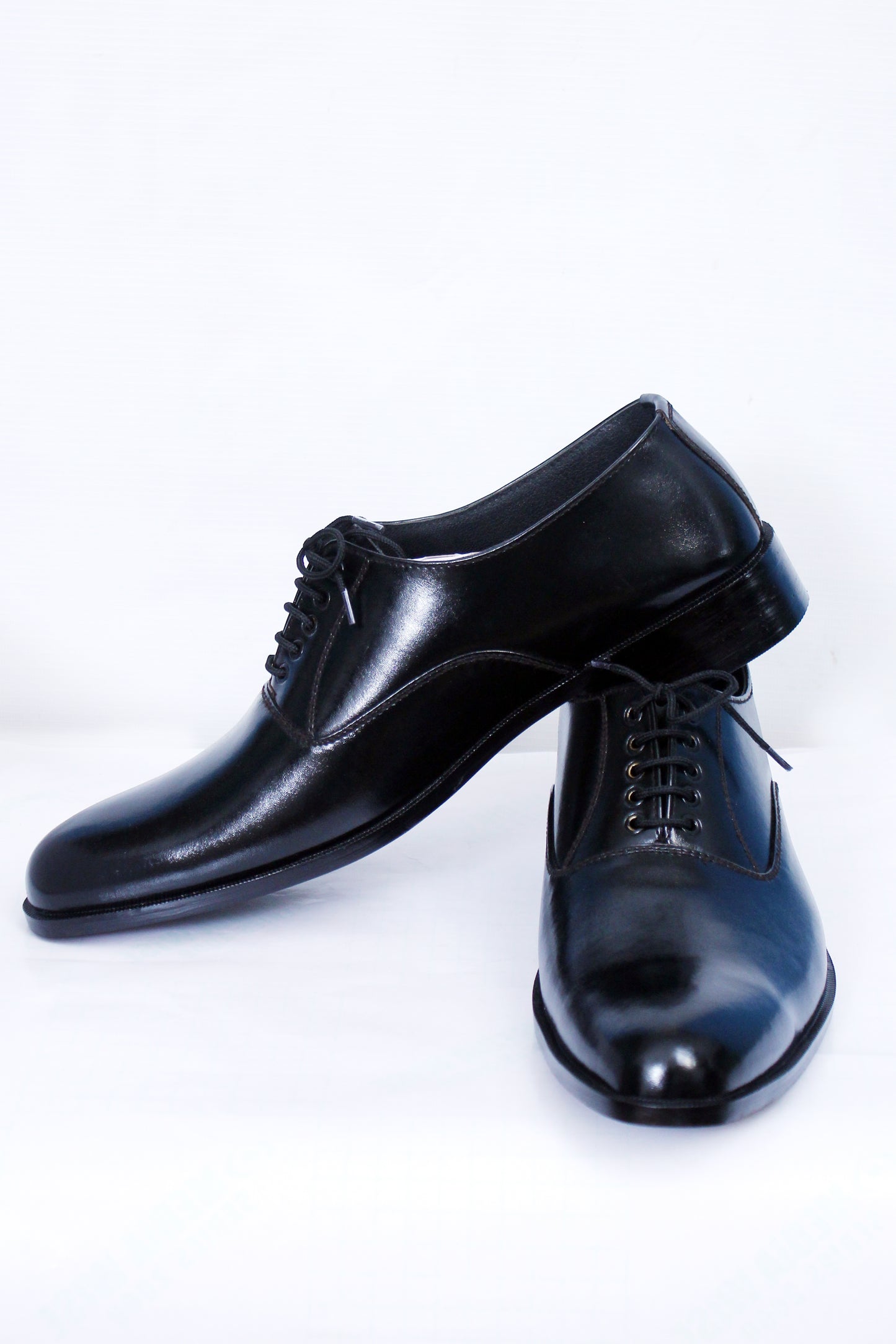 SALVANICK-BLACK
